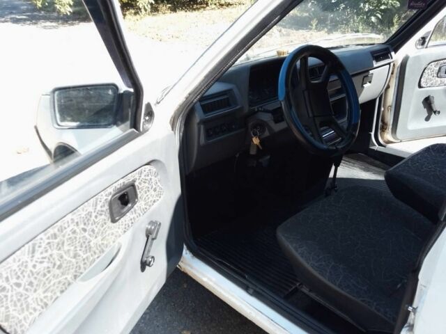 Білий ЗАЗ Таврія, об'ємом двигуна 0 л та пробігом 180 тис. км за 1000 $, фото 11 на Automoto.ua