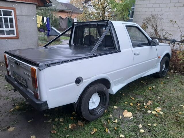 Белый ЗАЗ Таврия, объемом двигателя 1.2 л и пробегом 120 тыс. км за 1000 $, фото 3 на Automoto.ua