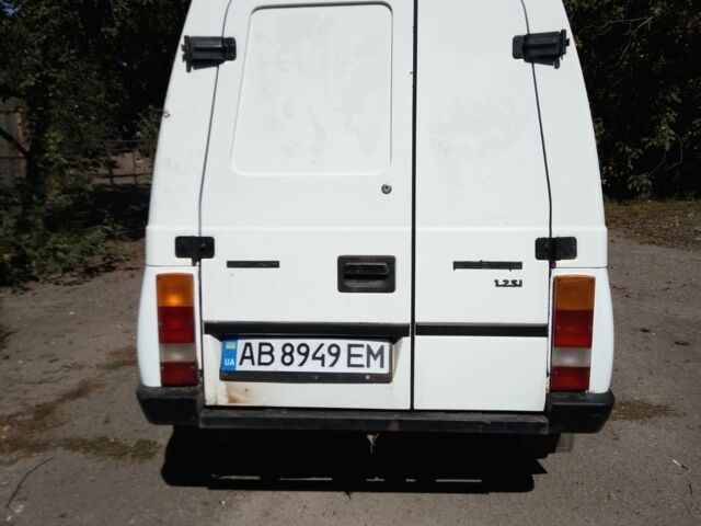 Білий ЗАЗ Таврія, об'ємом двигуна 0 л та пробігом 180 тис. км за 1000 $, фото 4 на Automoto.ua