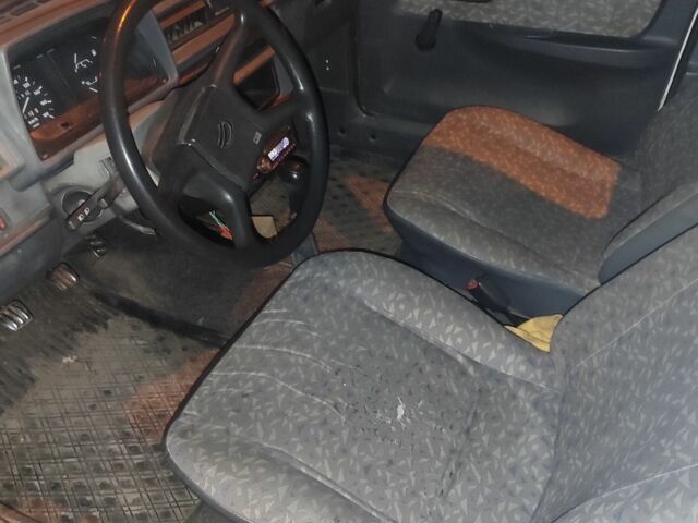 Білий ЗАЗ Таврія, об'ємом двигуна 1.2 л та пробігом 100 тис. км за 1700 $, фото 4 на Automoto.ua