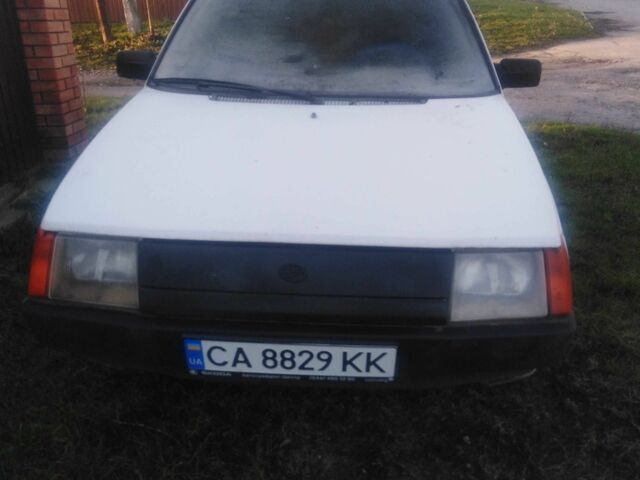 Белый ЗАЗ Таврия, объемом двигателя 1.2 л и пробегом 186 тыс. км за 1600 $, фото 6 на Automoto.ua