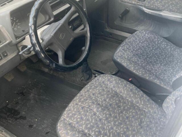 Белый ЗАЗ Таврия, объемом двигателя 1.3 л и пробегом 150 тыс. км за 500 $, фото 5 на Automoto.ua