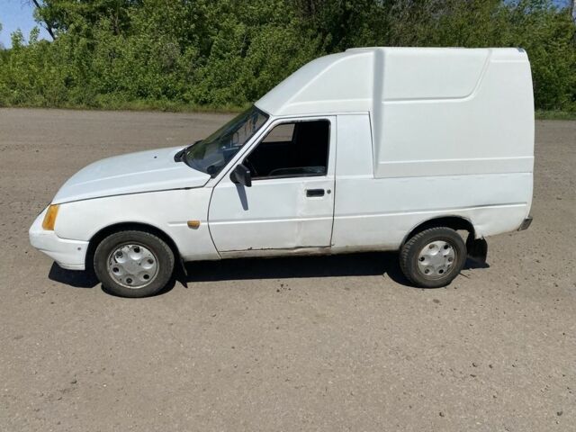 Белый ЗАЗ Таврия, объемом двигателя 1.3 л и пробегом 184 тыс. км за 1057 $, фото 4 на Automoto.ua