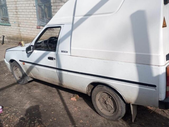 Белый ЗАЗ Таврия, объемом двигателя 1.3 л и пробегом 10 тыс. км за 1074 $, фото 2 на Automoto.ua