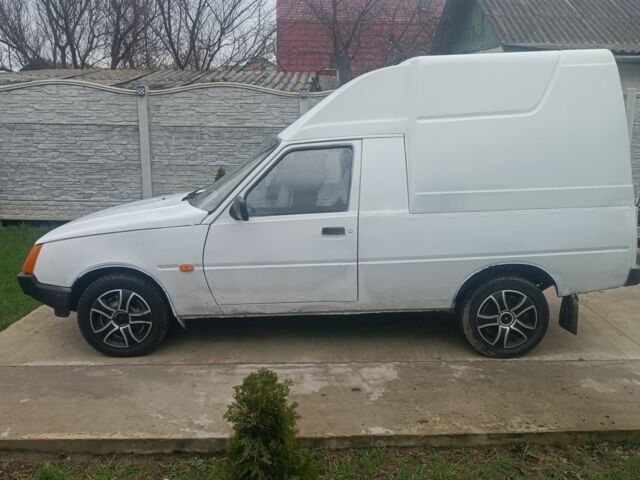 Белый ЗАЗ Таврия, объемом двигателя 1.3 л и пробегом 205 тыс. км за 1300 $, фото 1 на Automoto.ua