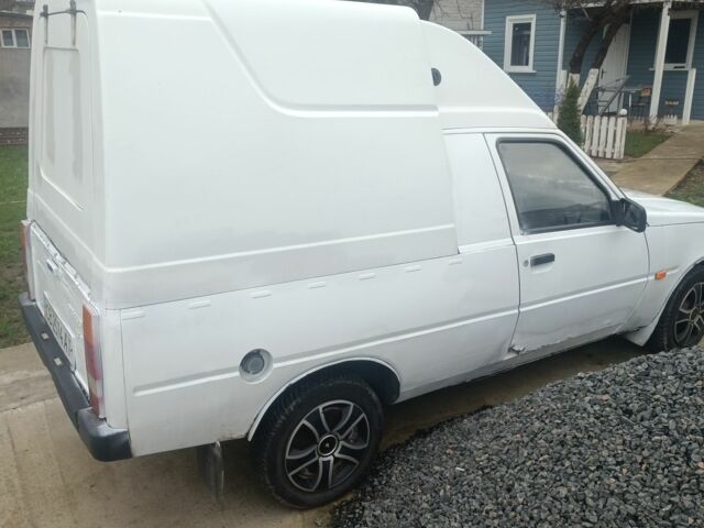 Белый ЗАЗ Таврия, объемом двигателя 1.3 л и пробегом 205 тыс. км за 1300 $, фото 2 на Automoto.ua