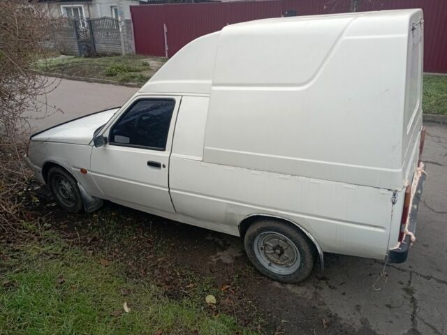 Білий ЗАЗ Таврія, об'ємом двигуна 1 л та пробігом 200 тис. км за 616 $, фото 2 на Automoto.ua