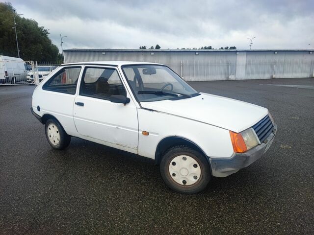 Белый ЗАЗ Таврия, объемом двигателя 2.45 л и пробегом 60 тыс. км за 423 $, фото 1 на Automoto.ua