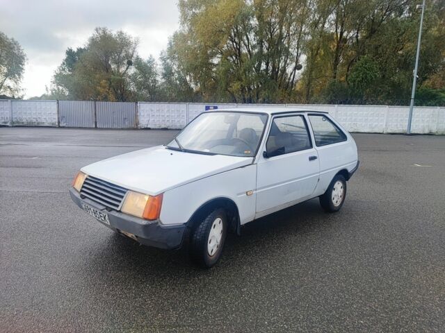 Белый ЗАЗ Таврия, объемом двигателя 2.45 л и пробегом 60 тыс. км за 423 $, фото 6 на Automoto.ua