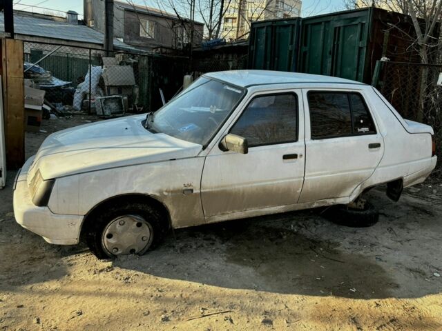 Білий ЗАЗ Таврія, об'ємом двигуна 1.2 л та пробігом 110 тис. км за 313 $, фото 1 на Automoto.ua