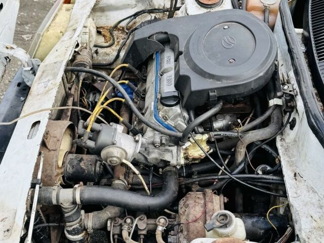 Белый ЗАЗ Таврия, объемом двигателя 1.2 л и пробегом 250 тыс. км за 750 $, фото 5 на Automoto.ua