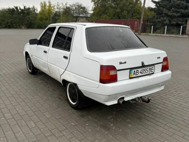 ЗАЗ Таврия 2007 в Бершаде на Automoto.ua Белый ЗАЗ Таврия, объемом двигателя 1.2 л и пробегом 78 тыс. км за 1100 $, фото 3 на Automoto.ua