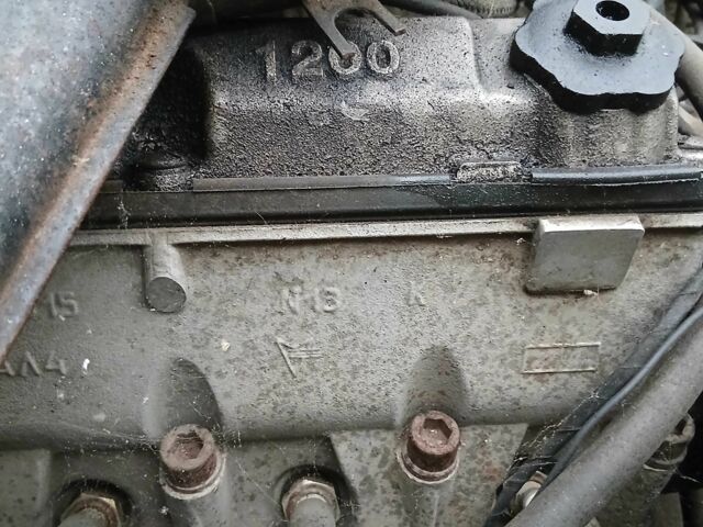 Белый ЗАЗ Таврия, объемом двигателя 1.1 л и пробегом 100 тыс. км за 261 $, фото 4 на Automoto.ua