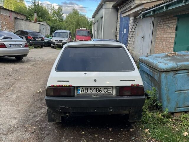 Белый ЗАЗ Таврия, объемом двигателя 1.1 л и пробегом 72 тыс. км за 850 $, фото 2 на Automoto.ua