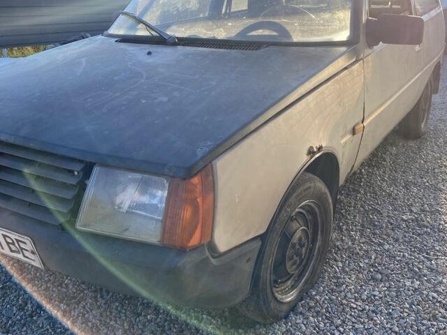 Бежевий ЗАЗ Таврія, об'ємом двигуна 1.1 л та пробігом 333 тис. км за 400 $, фото 3 на Automoto.ua