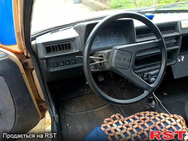 Бежевый ЗАЗ Таврия, объемом двигателя 1.2 л и пробегом 88 тыс. км за 710 $, фото 7 на Automoto.ua