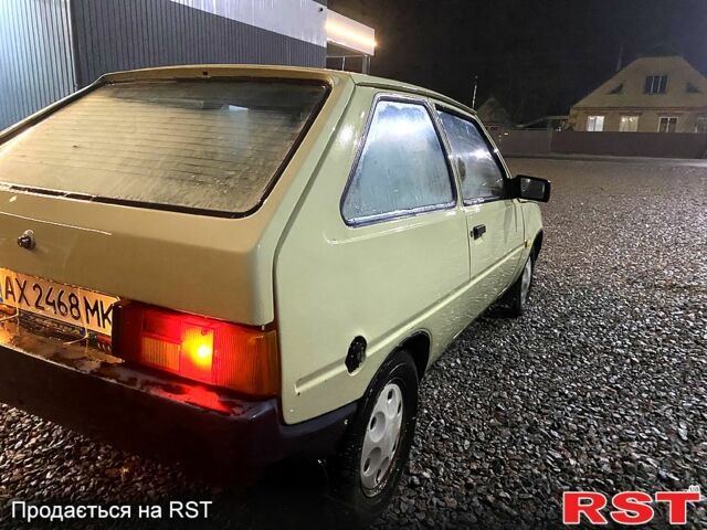 Бежевый ЗАЗ Таврия, объемом двигателя 1.1 л и пробегом 1000 тыс. км за 800 $, фото 4 на Automoto.ua