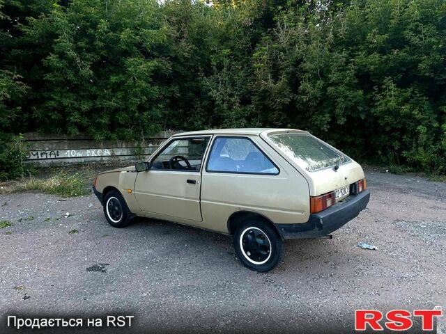 Бежевый ЗАЗ Таврия, объемом двигателя 1.1 л и пробегом 0 тыс. км за 550 $, фото 1 на Automoto.ua