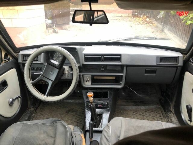 Бежевый ЗАЗ Таврия, объемом двигателя 1.1 л и пробегом 50 тыс. км за 549 $, фото 6 на Automoto.ua