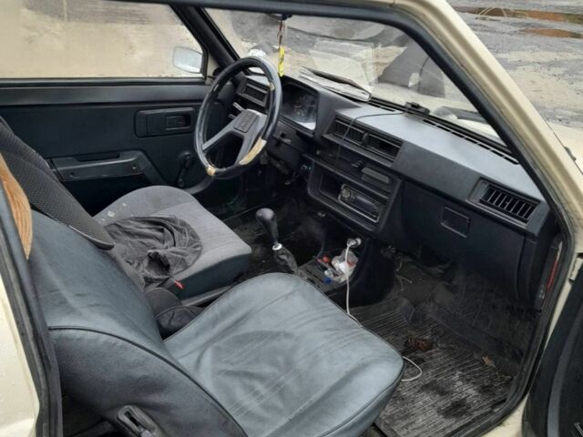 Бежевый ЗАЗ Таврия, объемом двигателя 1 л и пробегом 100 тыс. км за 523 $, фото 5 на Automoto.ua