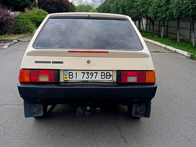 Бежевый ЗАЗ Таврия, объемом двигателя 1.2 л и пробегом 100 тыс. км за 720 $, фото 3 на Automoto.ua