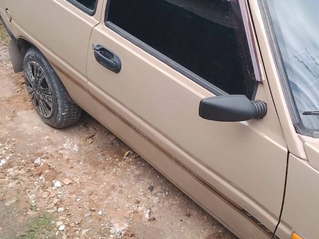 Бежевый ЗАЗ Таврия, объемом двигателя 0 л и пробегом 350 тыс. км за 594 $, фото 4 на Automoto.ua