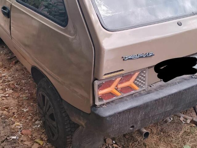 Бежевый ЗАЗ Таврия, объемом двигателя 0 л и пробегом 350 тыс. км за 594 $, фото 1 на Automoto.ua