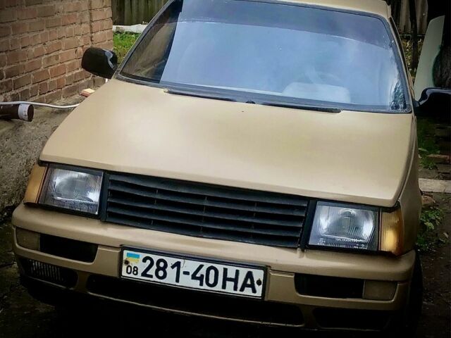 Бежевый ЗАЗ Таврия, объемом двигателя 1.2 л и пробегом 2 тыс. км за 435 $, фото 1 на Automoto.ua