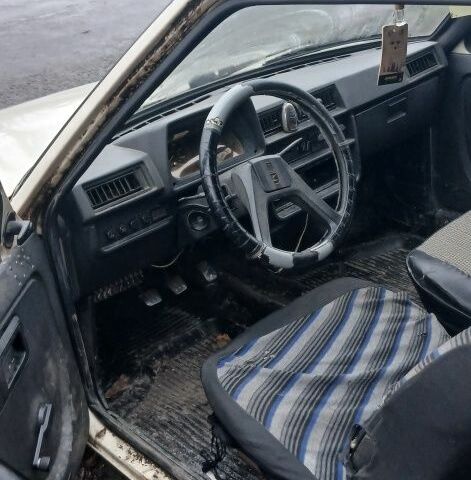 Бежевый ЗАЗ Таврия, объемом двигателя 1.1 л и пробегом 120 тыс. км за 400 $, фото 4 на Automoto.ua