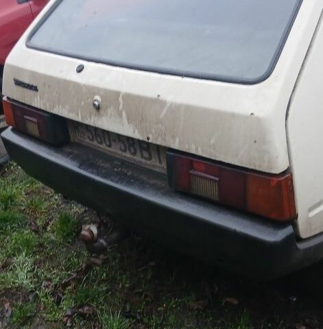 Бежевый ЗАЗ Таврия, объемом двигателя 1.1 л и пробегом 120 тыс. км за 400 $, фото 2 на Automoto.ua