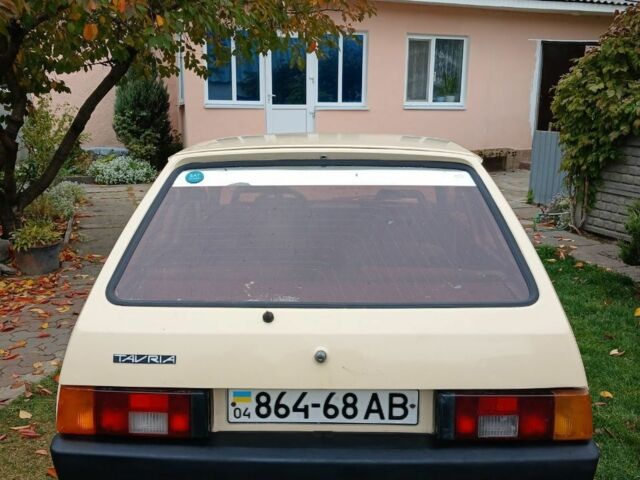ЗАЗ Таврия 1996 в Днепре (Днепропетровске) на Automoto.ua Бежевый ЗАЗ Таврия, объемом двигателя 0 л и пробегом 25 тыс. км за 750 $, фото 1 на Automoto.ua
