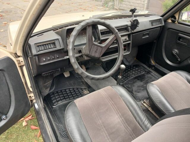 ЗАЗ Таврия 1996 в Днепре (Днепропетровске) на Automoto.ua Бежевый ЗАЗ Таврия, объемом двигателя 0 л и пробегом 25 тыс. км за 750 $, фото 6 на Automoto.ua