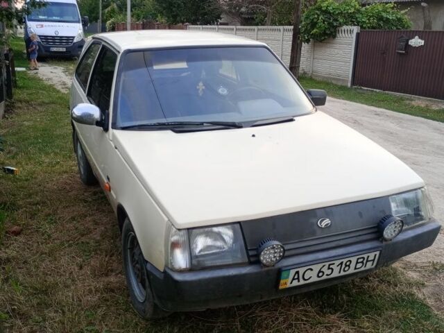 Бежевый ЗАЗ Таврия, объемом двигателя 1 л и пробегом 235 тыс. км за 400 $, фото 4 на Automoto.ua