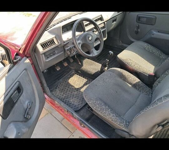 Черный ЗАЗ Таврия, объемом двигателя 1.2 л и пробегом 170 тыс. км за 400 $, фото 2 на Automoto.ua