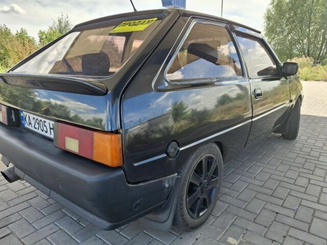 Черный ЗАЗ Таврия, объемом двигателя 1.5 л и пробегом 100 тыс. км за 1100 $, фото 3 на Automoto.ua