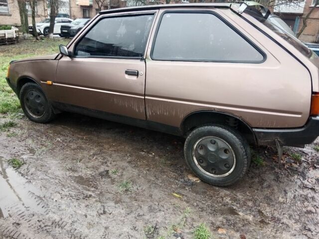 Коричневий ЗАЗ Таврія, об'ємом двигуна 1 л та пробігом 30 тис. км за 830 $, фото 6 на Automoto.ua