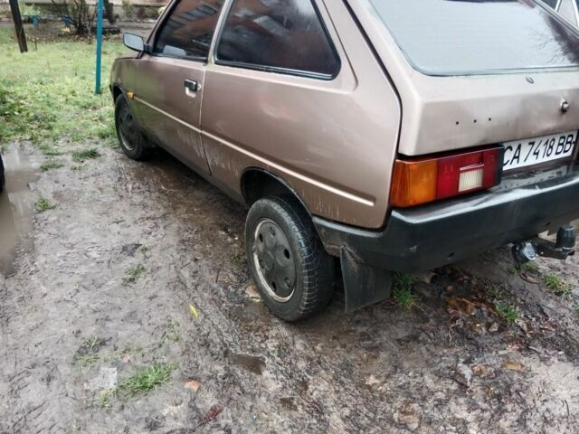 Коричневий ЗАЗ Таврія, об'ємом двигуна 1 л та пробігом 30 тис. км за 830 $, фото 5 на Automoto.ua