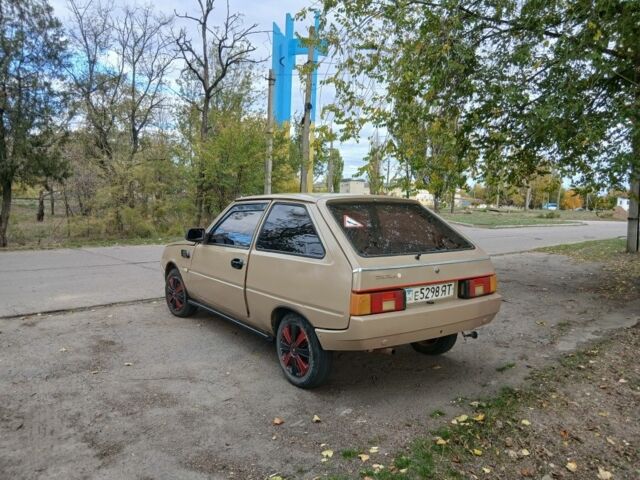 Коричневый ЗАЗ Таврия, объемом двигателя 0 л и пробегом 1000 тыс. км за 650 $, фото 2 на Automoto.ua