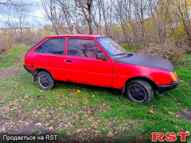 Красный ЗАЗ Таврия, объемом двигателя 1.1 л и пробегом 24 тыс. км за 390 $, фото 6 на Automoto.ua