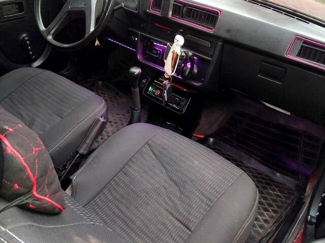 Красный ЗАЗ Таврия, объемом двигателя 1.2 л и пробегом 0 тыс. км за 400 $, фото 3 на Automoto.ua