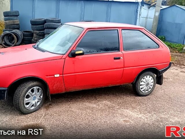 Красный ЗАЗ Таврия, объемом двигателя 1.2 л и пробегом 166 тыс. км за 530 $, фото 2 на Automoto.ua