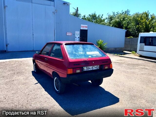 Красный ЗАЗ Таврия, объемом двигателя 1.1 л и пробегом 0 тыс. км за 470 $, фото 3 на Automoto.ua