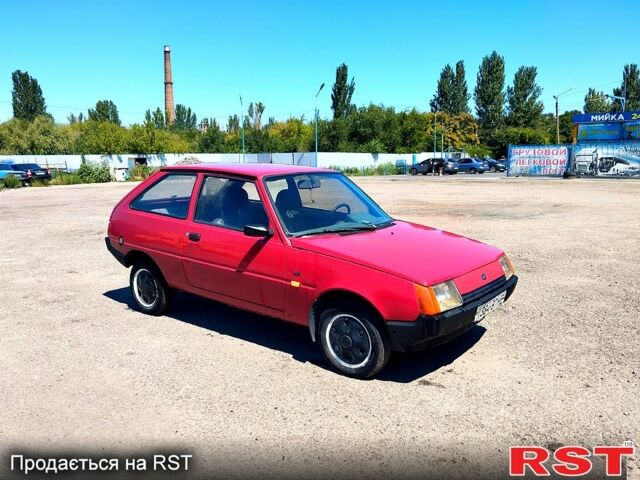 Красный ЗАЗ Таврия, объемом двигателя 1.1 л и пробегом 0 тыс. км за 470 $, фото 1 на Automoto.ua