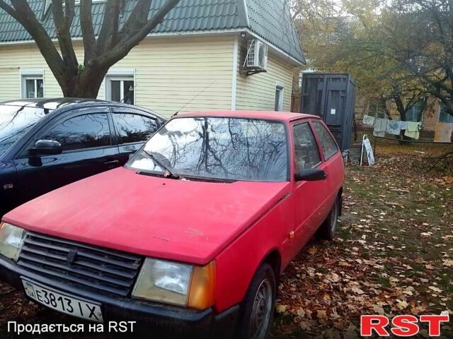Красный ЗАЗ Таврия, объемом двигателя 1.2 л и пробегом 160 тыс. км за 300 $, фото 1 на Automoto.ua