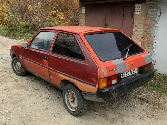 Красный ЗАЗ Таврия, объемом двигателя 0 л и пробегом 89 тыс. км за 334 $, фото 3 на Automoto.ua