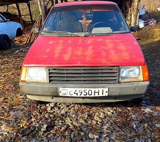 Красный ЗАЗ Таврия, объемом двигателя 1.2 л и пробегом 165 тыс. км за 400 $, фото 2 на Automoto.ua
