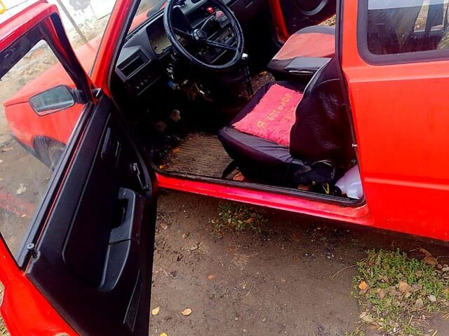 Красный ЗАЗ Таврия, объемом двигателя 1.1 л и пробегом 118 тыс. км за 800 $, фото 3 на Automoto.ua