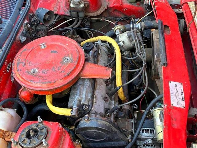 Красный ЗАЗ Таврия, объемом двигателя 1.1 л и пробегом 150 тыс. км за 450 $, фото 2 на Automoto.ua