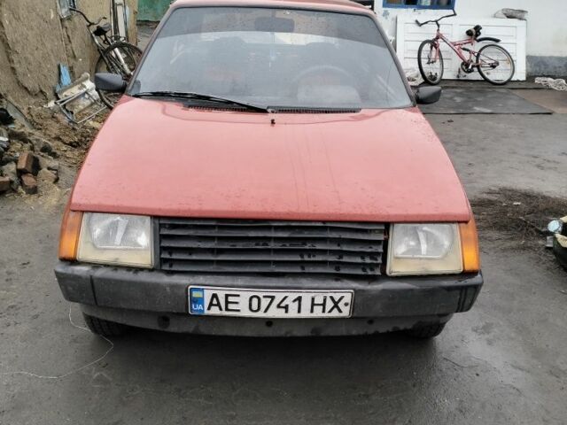 Красный ЗАЗ Таврия, объемом двигателя 1.2 л и пробегом 250 тыс. км за 405 $, фото 3 на Automoto.ua