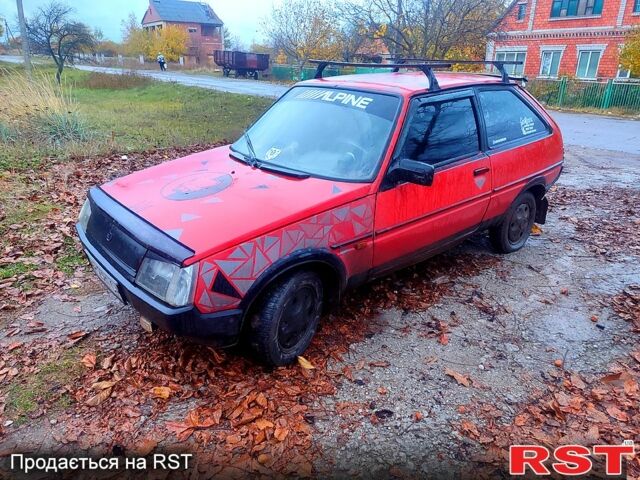 Красный ЗАЗ Таврия, объемом двигателя 1.1 л и пробегом 99 тыс. км за 600 $, фото 1 на Automoto.ua